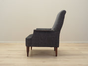 Grey_armchair_Italian_design_1970s_production_Italy