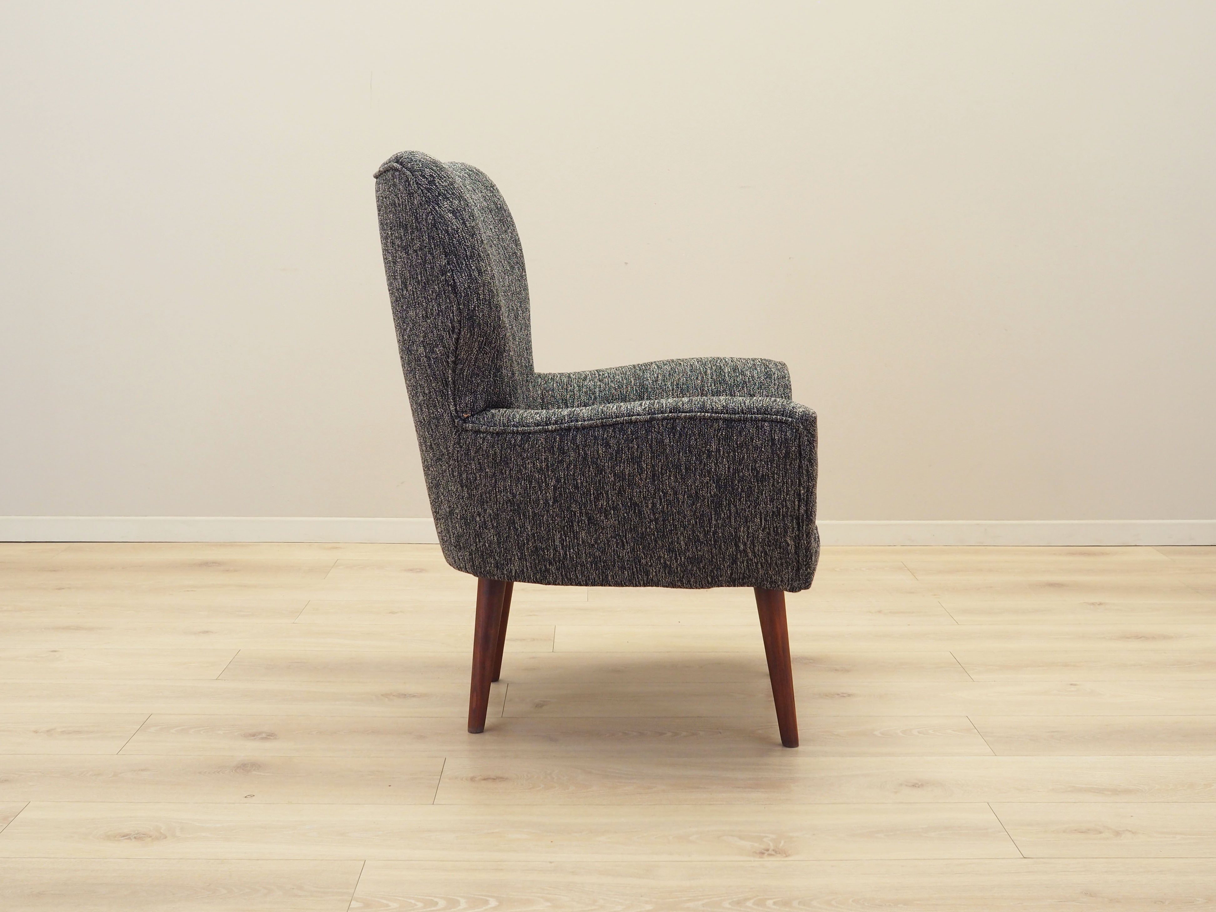Grey_armchair_Italian_design_from_1970s_production_Italy