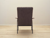 Grey_armchair_in_Italian_design_from_1970s