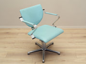 Hairdressing_chair_Danish_design_1980s_production_Denmark