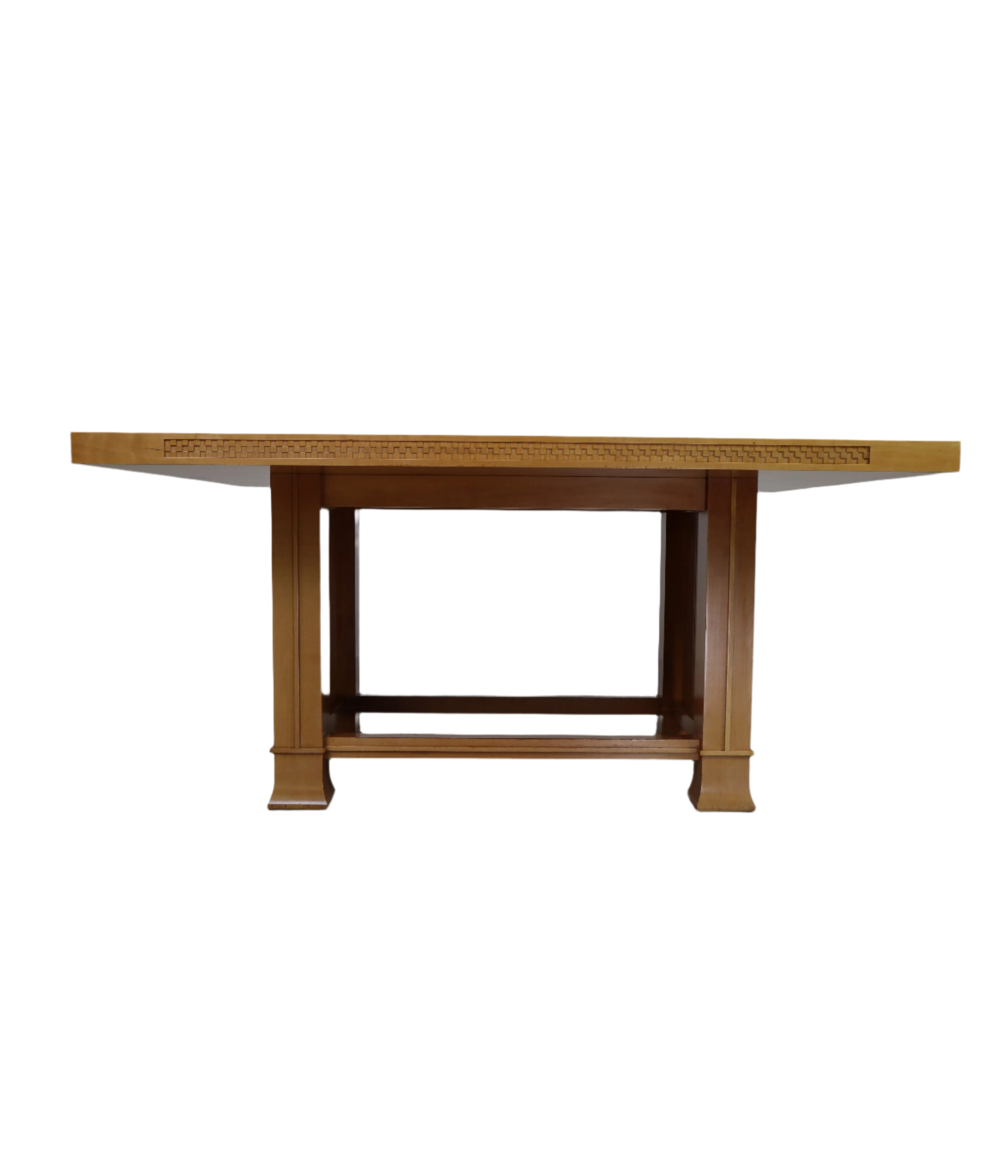 Husser_615_dining_table_by_Frank_Lloyd_Wright_produced_by_Cassina