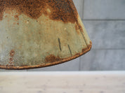 Industrial_Style_Metal_Lamp_from_1950s