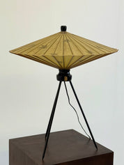 Japanese_vintage_Kasa_table_lamp