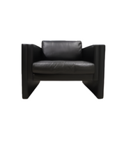 Knoll_Studio_Line_leather_armchair_by_J_rgen_Lange_1970