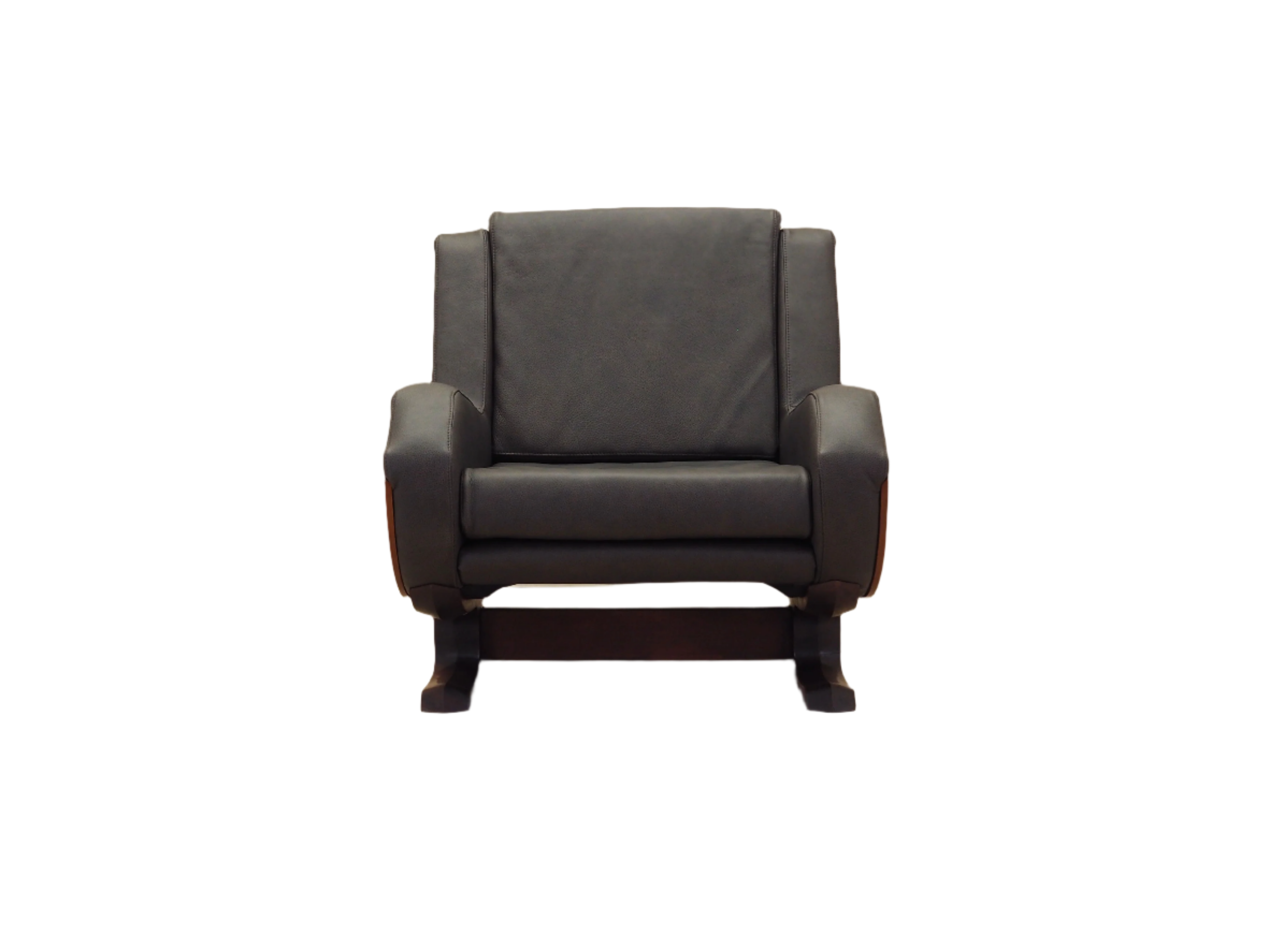 Leather_armchair_Italian_design_1970s_production_Italy