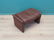 Leather_puff_Danish_design_1970s_production_Denmark