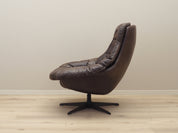 Leather_swivel_armchair_Danish_design_1960s_designer_H