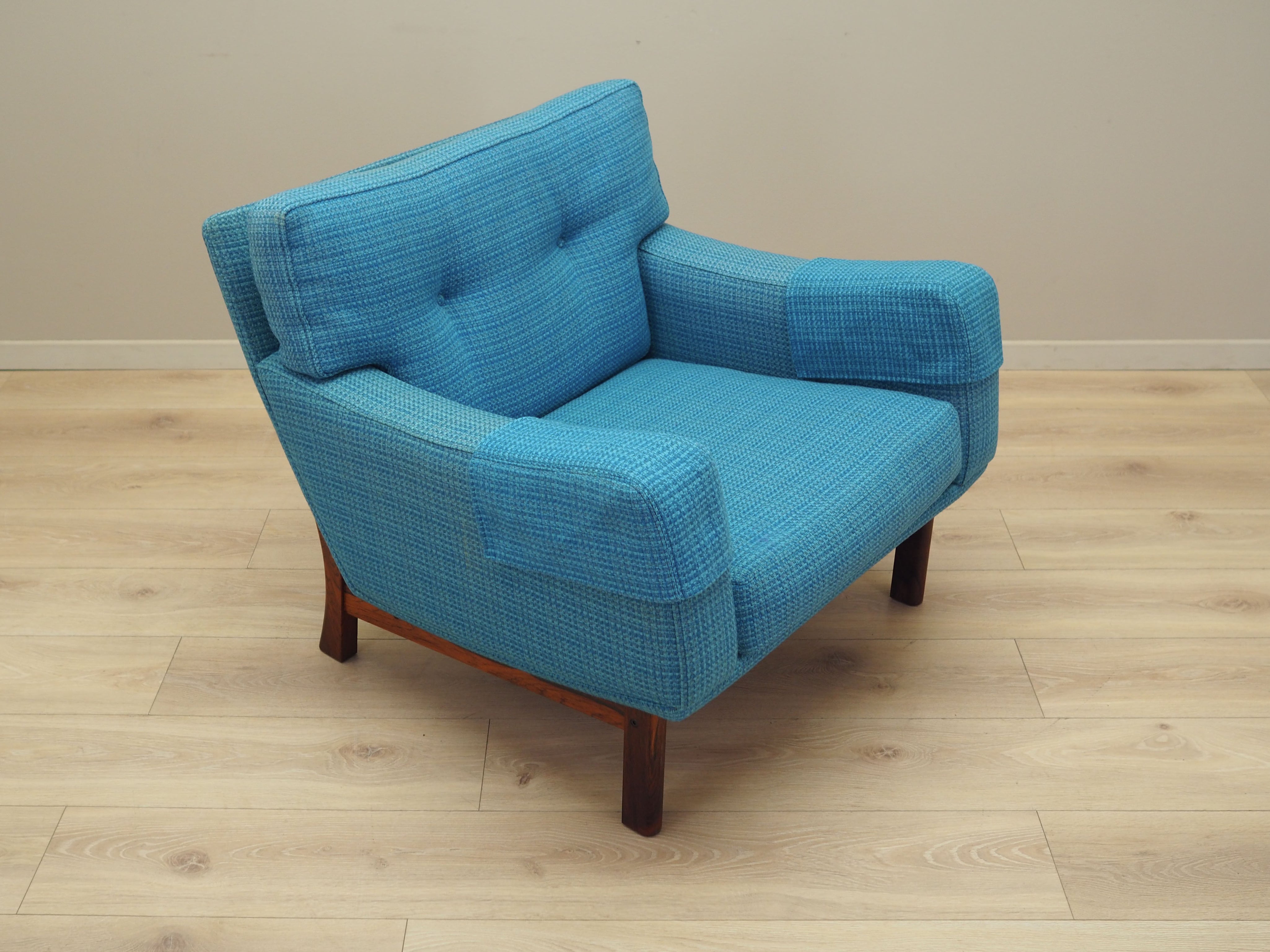 Lounge_armchair_Danish_design_from_1960s_production_Denmark