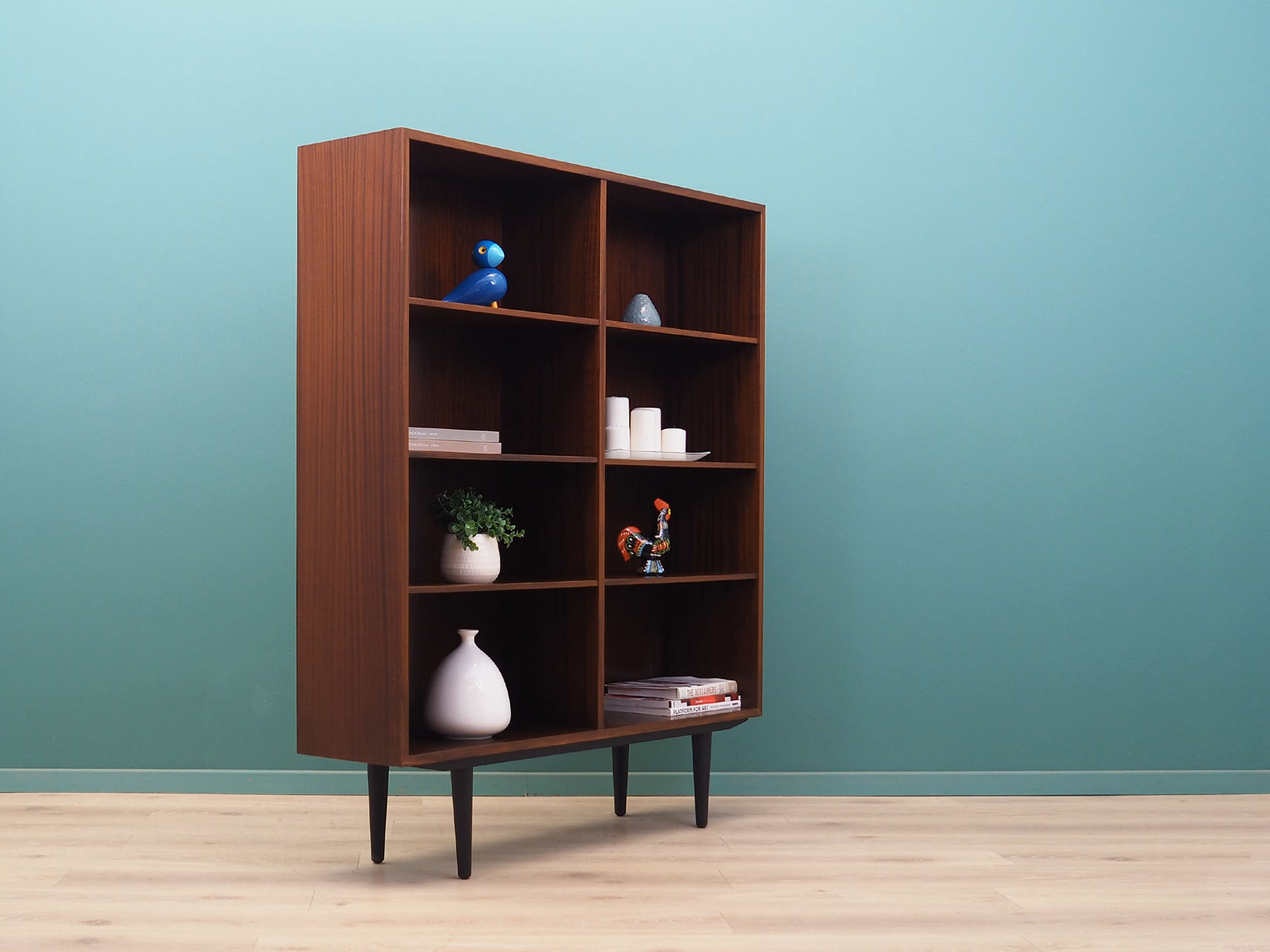 Mahogany_bookcase_Danish_design_1970s_production_Omann_Jun