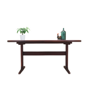 Mahogany_table_Danish_design_1990s_manufacturer_Skovby