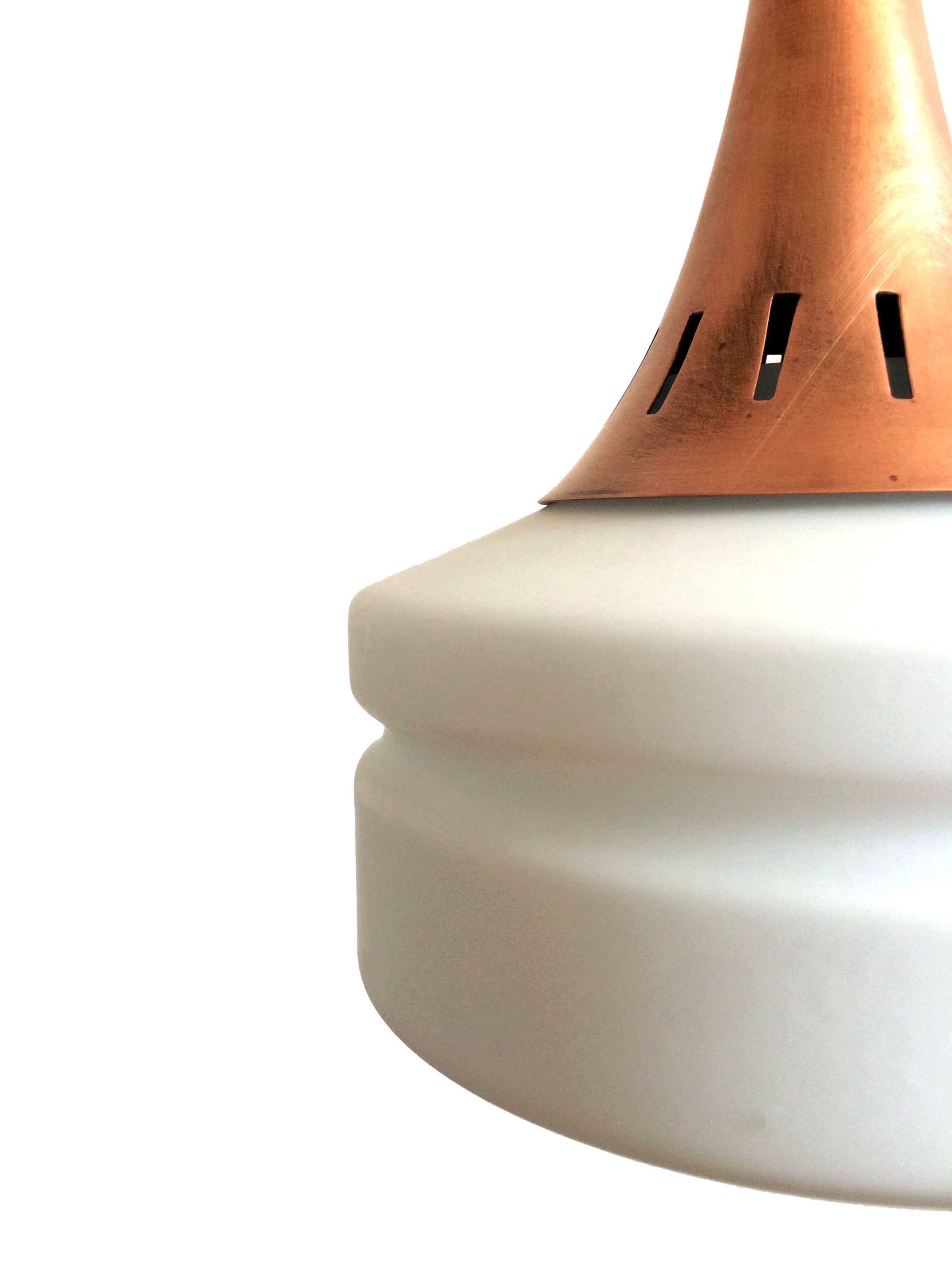 Mid-Century_Italian_Pendant_Lamp_in_Copper_and_Milky_White_Glass_1960s