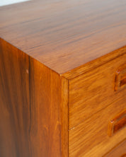 Mid_Century_Commode_made_of_Teak,_UK