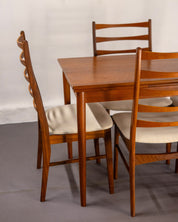 Mid_Century_Danish_Extending_Dining_Table_made_of_Teak,_circa_1960