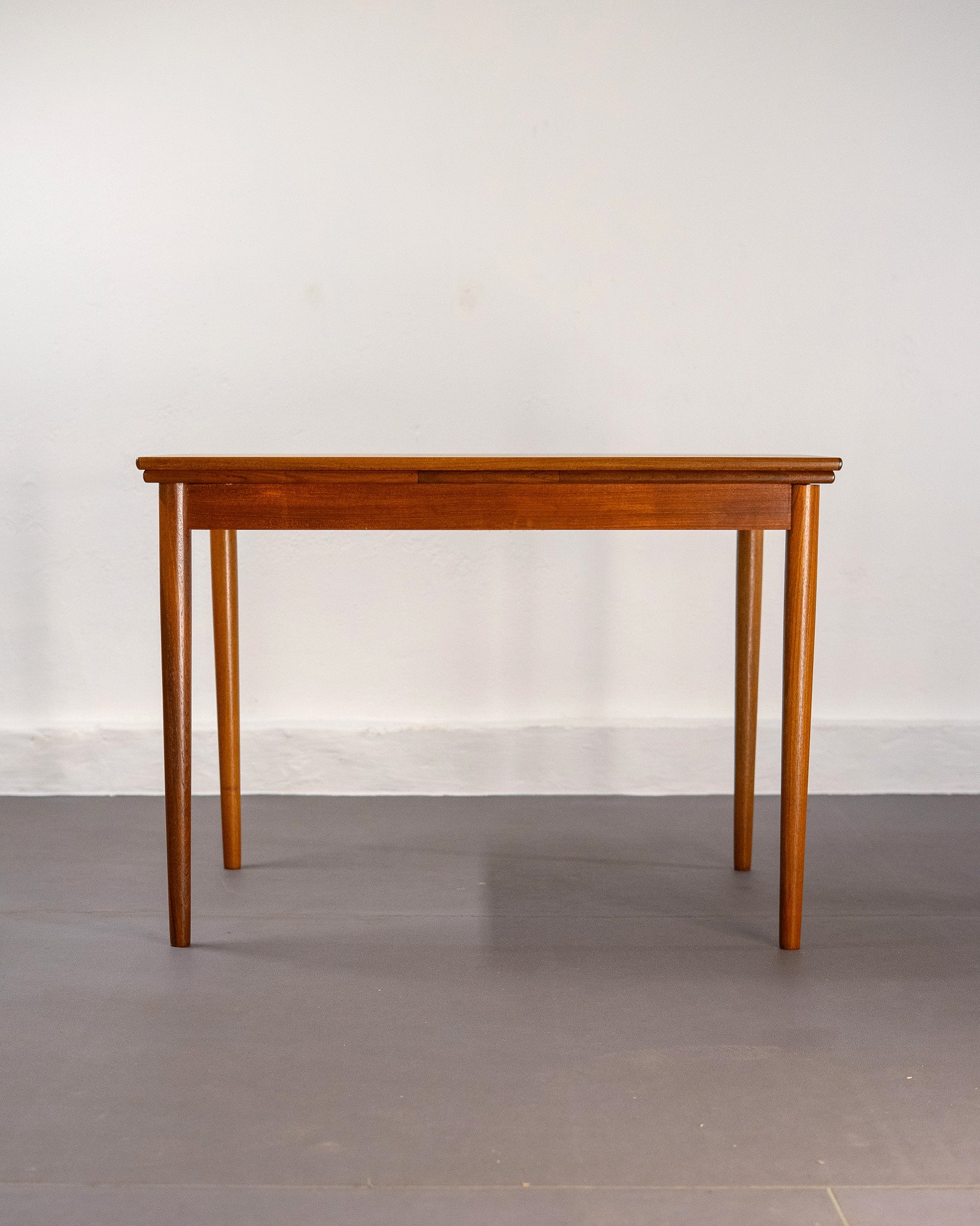 Mid_Century_Danish_Extending_Dining_Table_made_of_Teak,_circa_1960