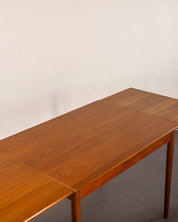 Mid_Century_Danish_Extending_Dining_Table_made_of_Teak,_circa_1960