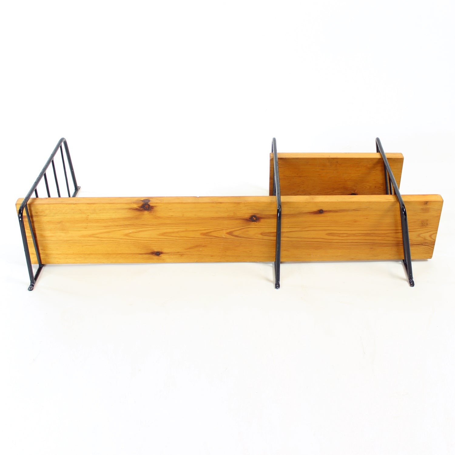 Midcentury_Wall_Mounted_Shelf_System_Czechoslovakia_1960s