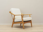 Oak_armchair_Danish_design_1960s_designer_H._Brockmann_Petersen_production_Randers_M_belfabrik