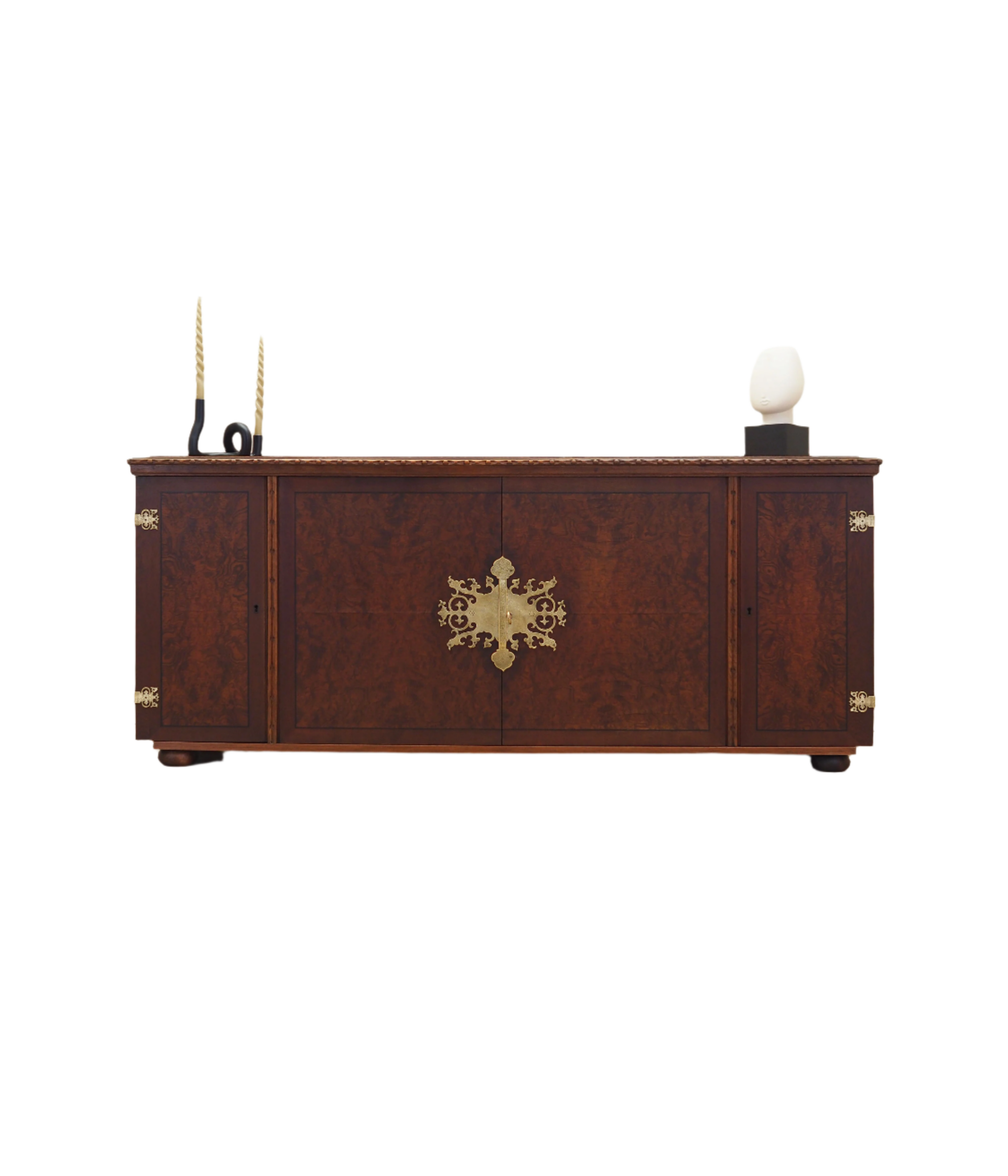 Oak_sideboard_Danish_design_1960s_production_Denmark