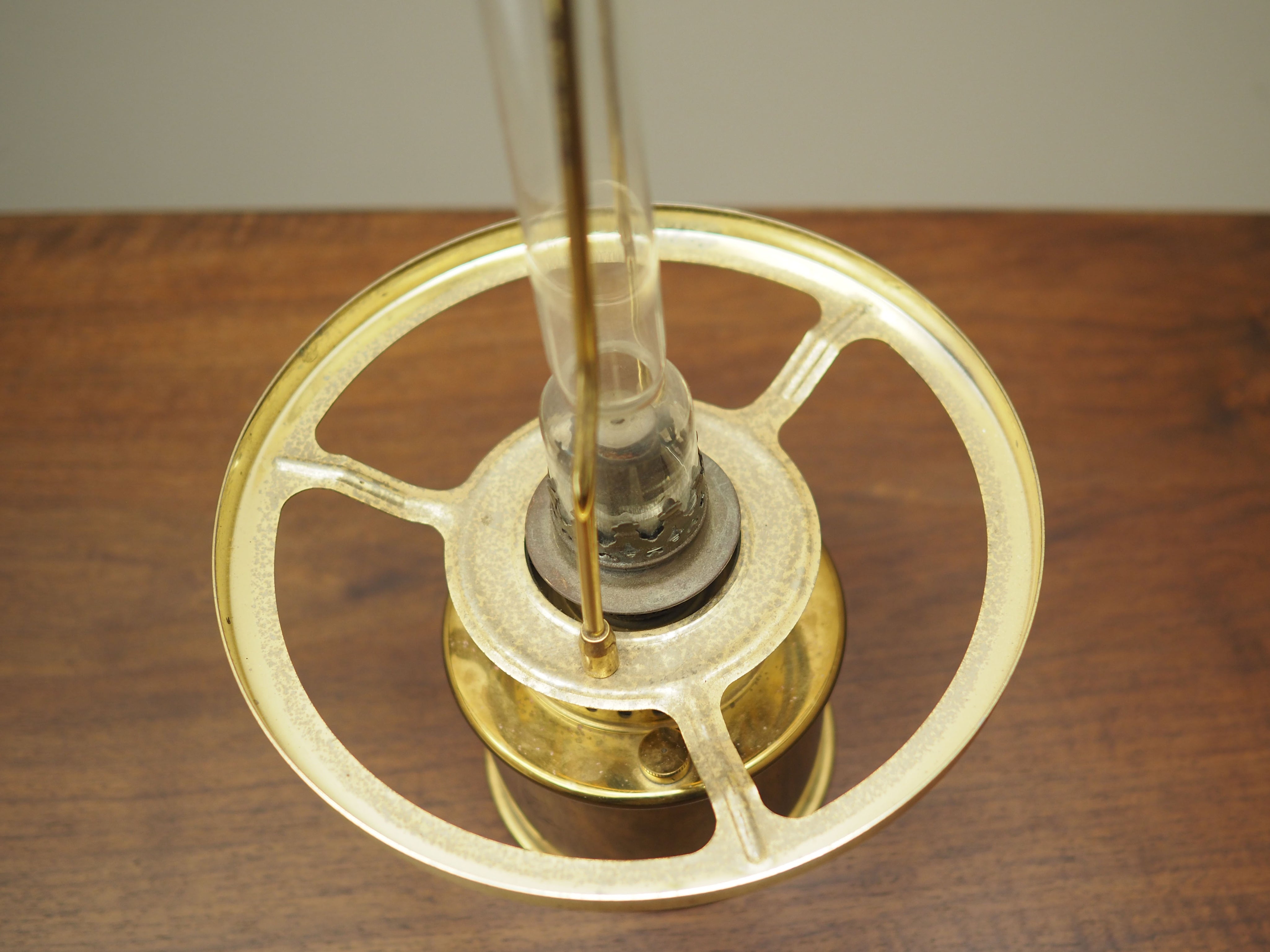 Oil_lamp_Danish_design_1950s_manufacture_GV_Harnisch