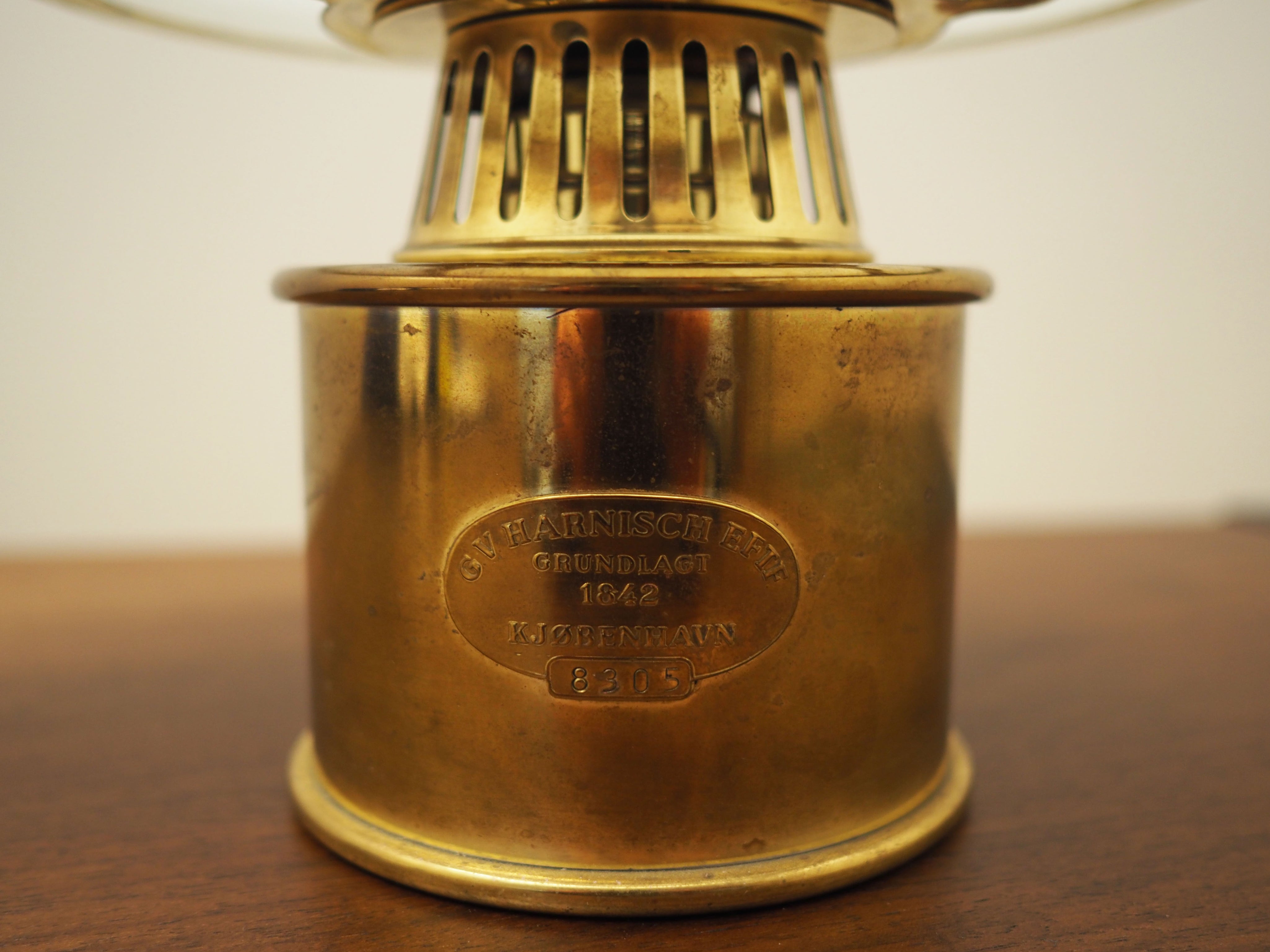 Oil_lamp_Danish_design_1950s_manufacture_GV_Harnisch