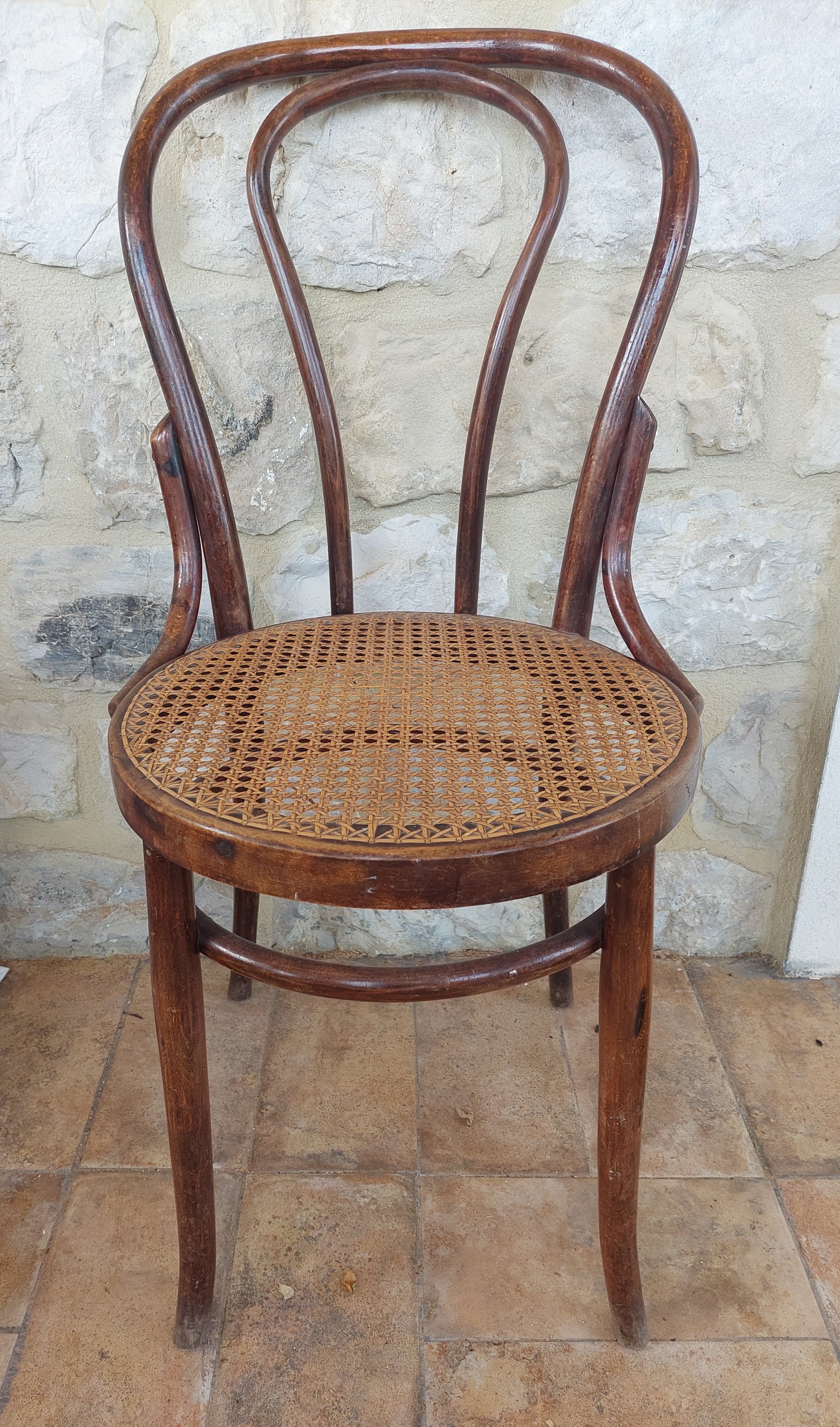 Pair_of_Thonet_Bistro_Dining_Chairs_made_in_Czechoslovakia_c1930