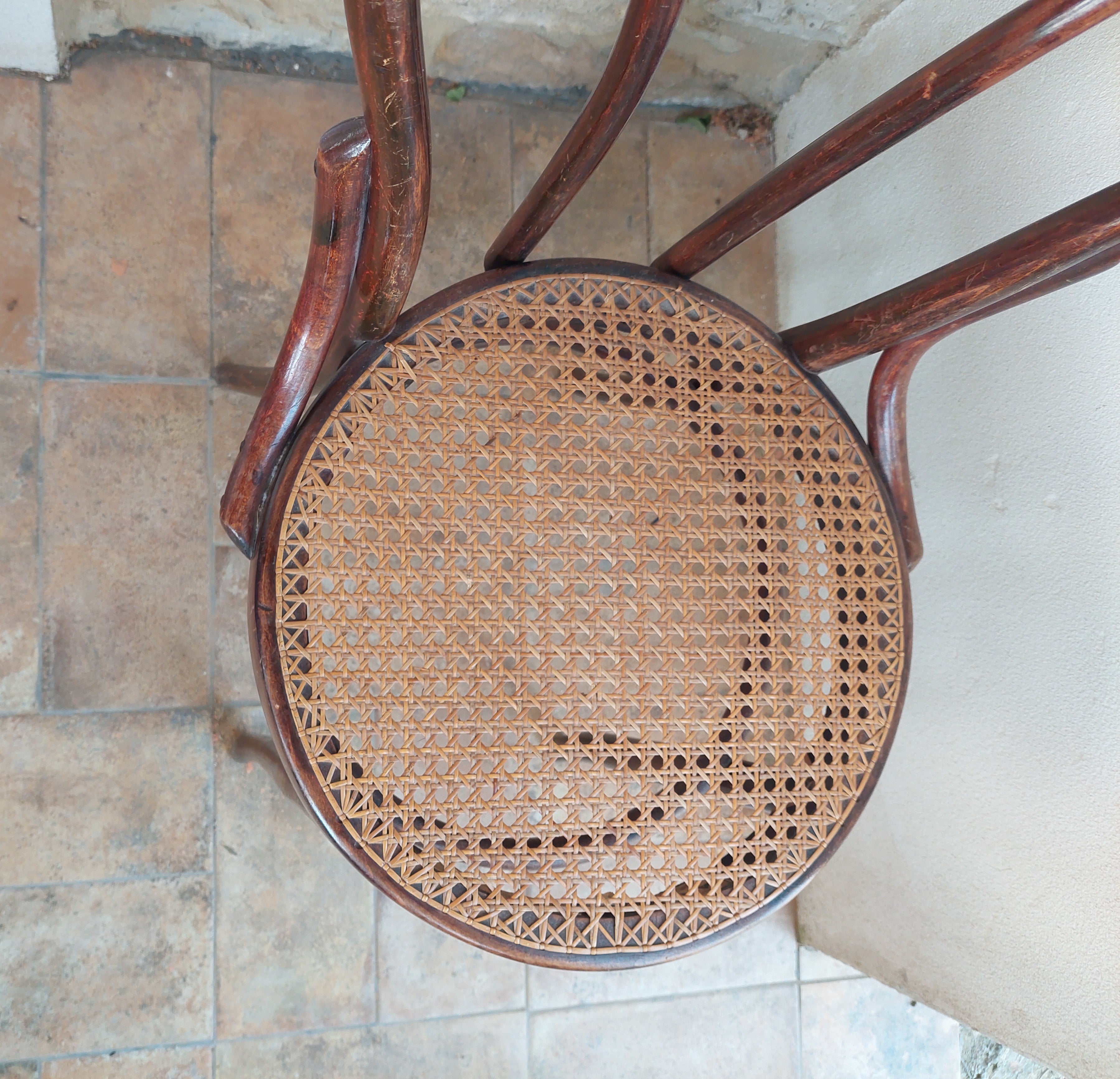 Pair_of_Thonet_Bistro_Dining_Chairs_made_in_Czechoslovakia_c1930
