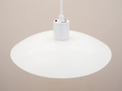 Pendant_lamp_Danish_design_1960s_designer_Poul_Henningsen