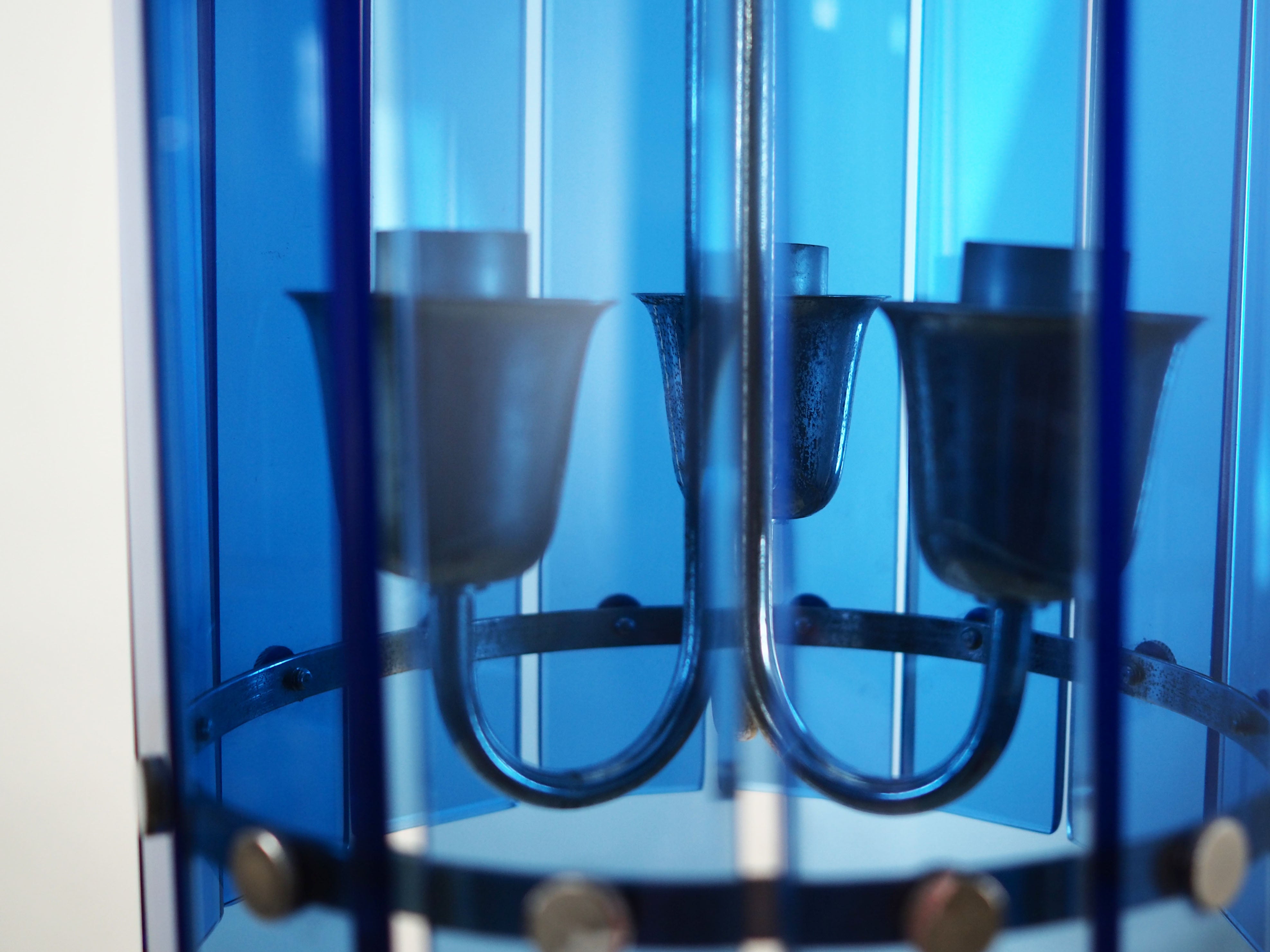 Pendant_lamp_Italian_design_1970s_production_Italy