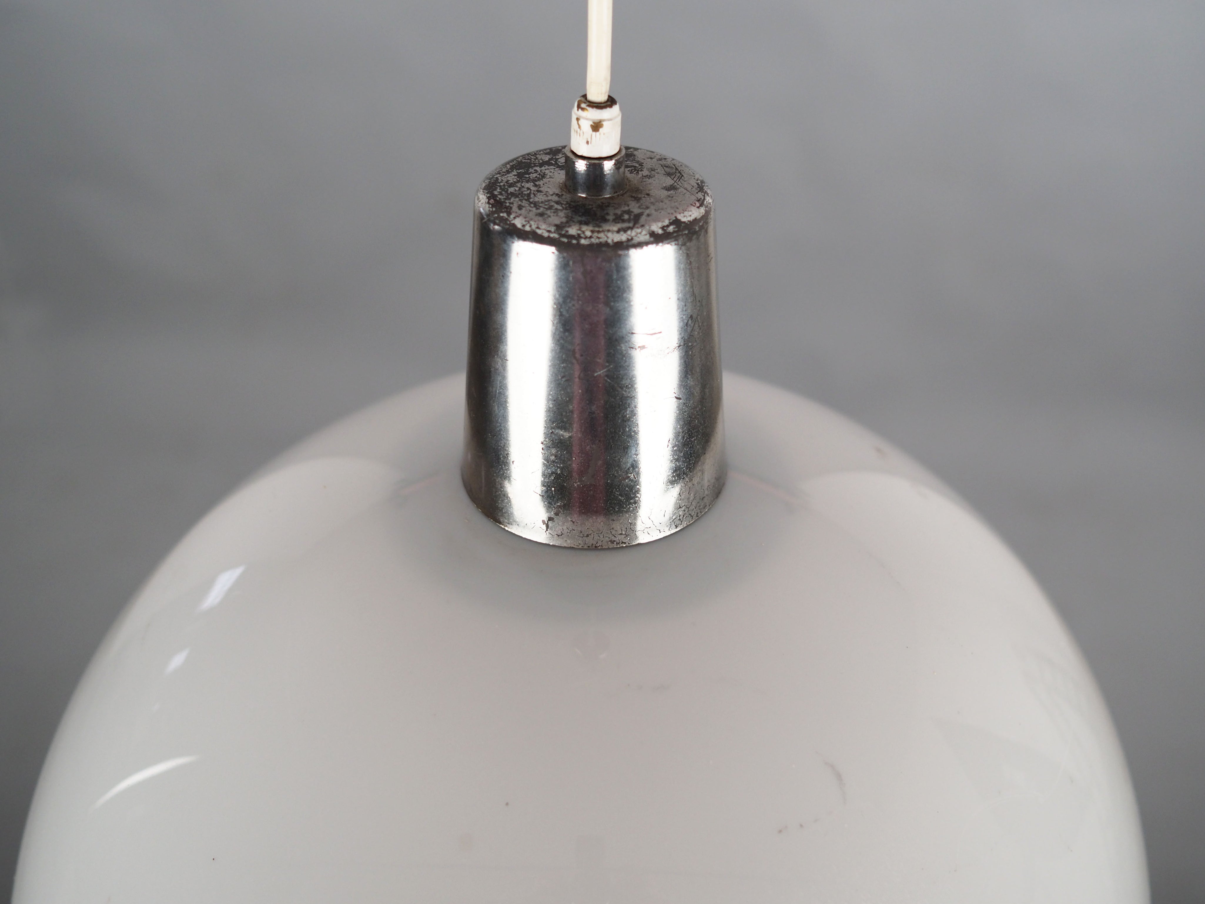 Pendant_lamp_Italian_design_from_1970s_production_Italy