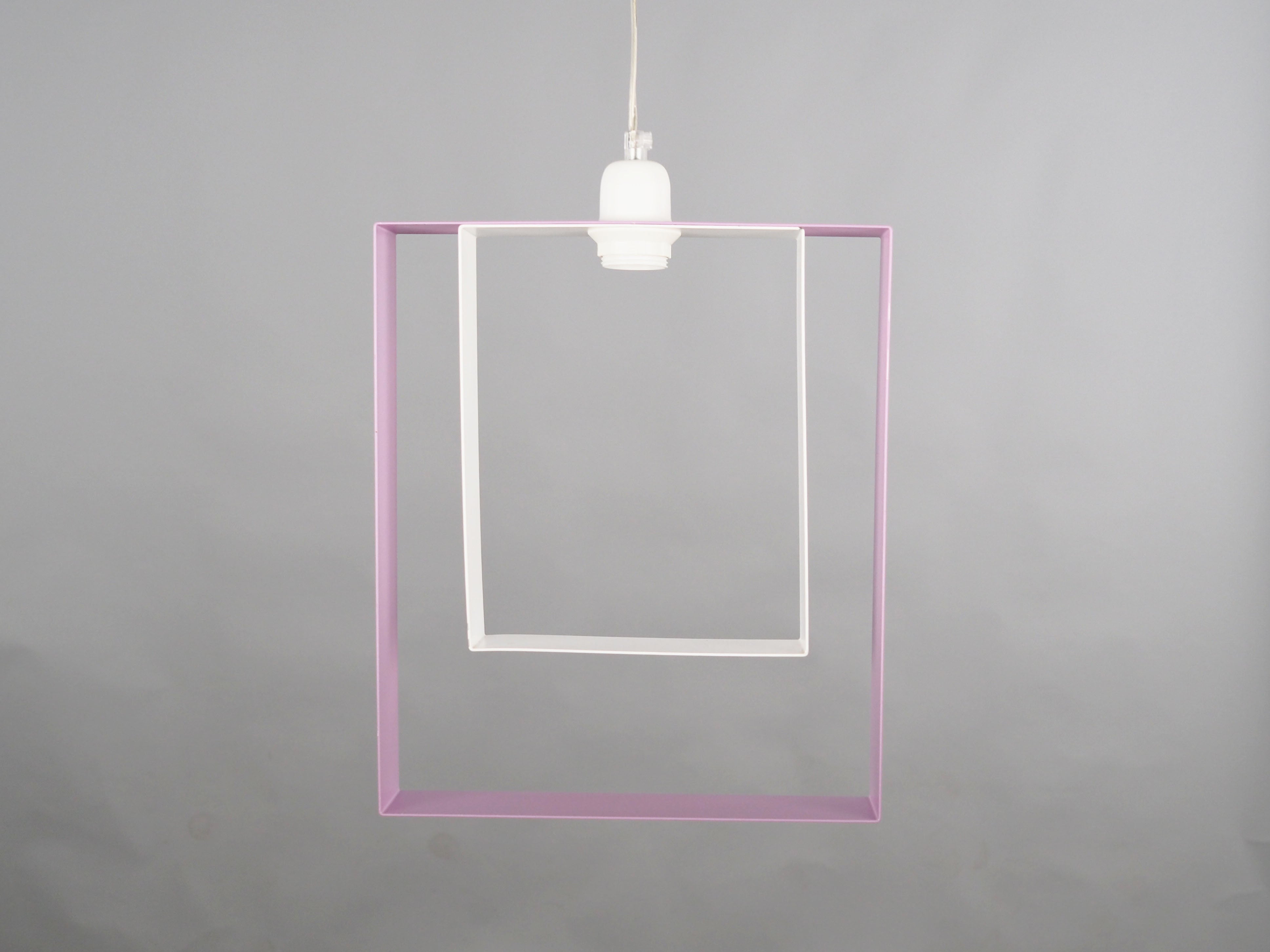 Pendant_lamp_Italian_design_from_1990s_production_Italy