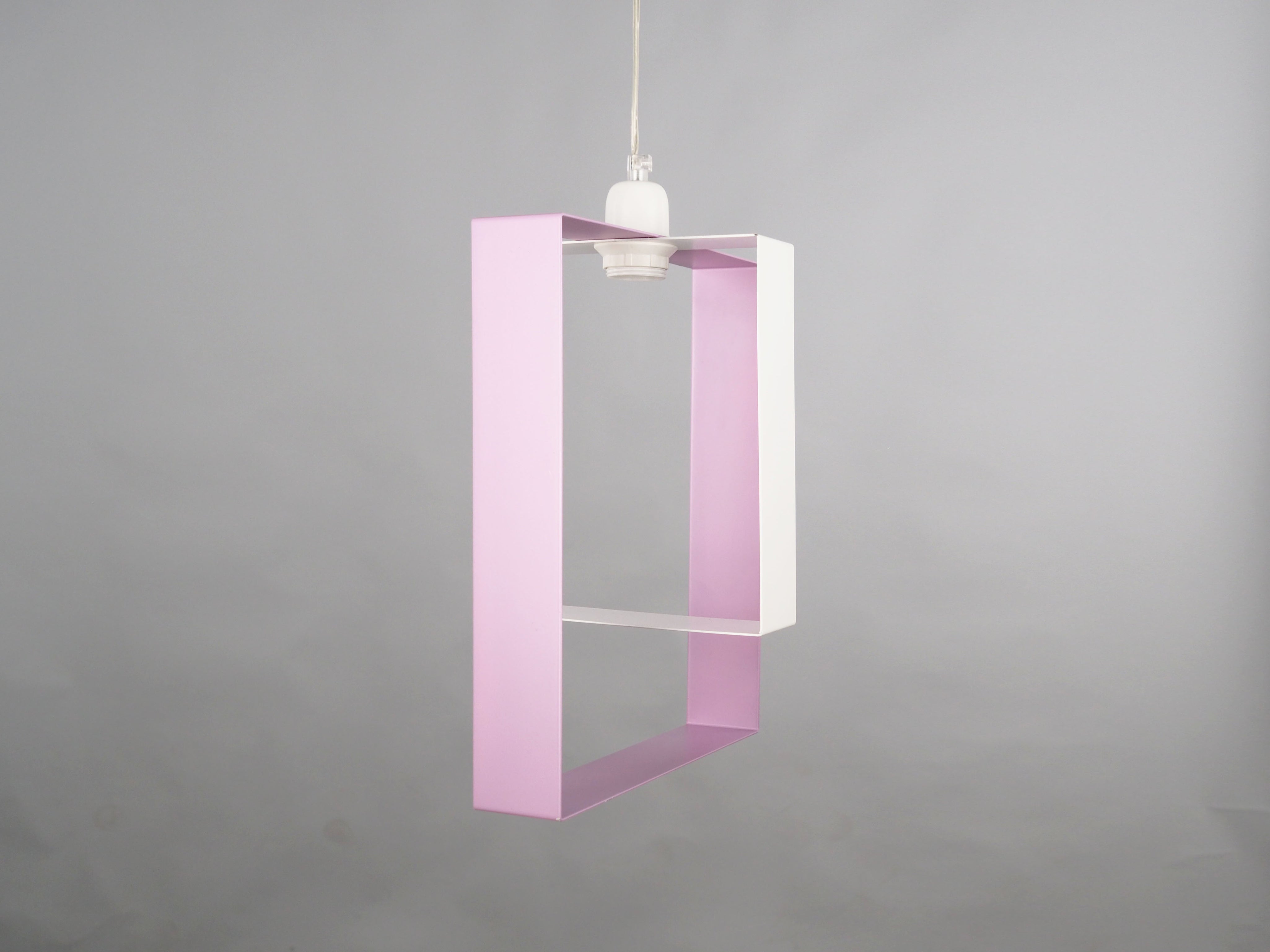 Pendant_lamp_Italian_design_from_1990s_production_Italy