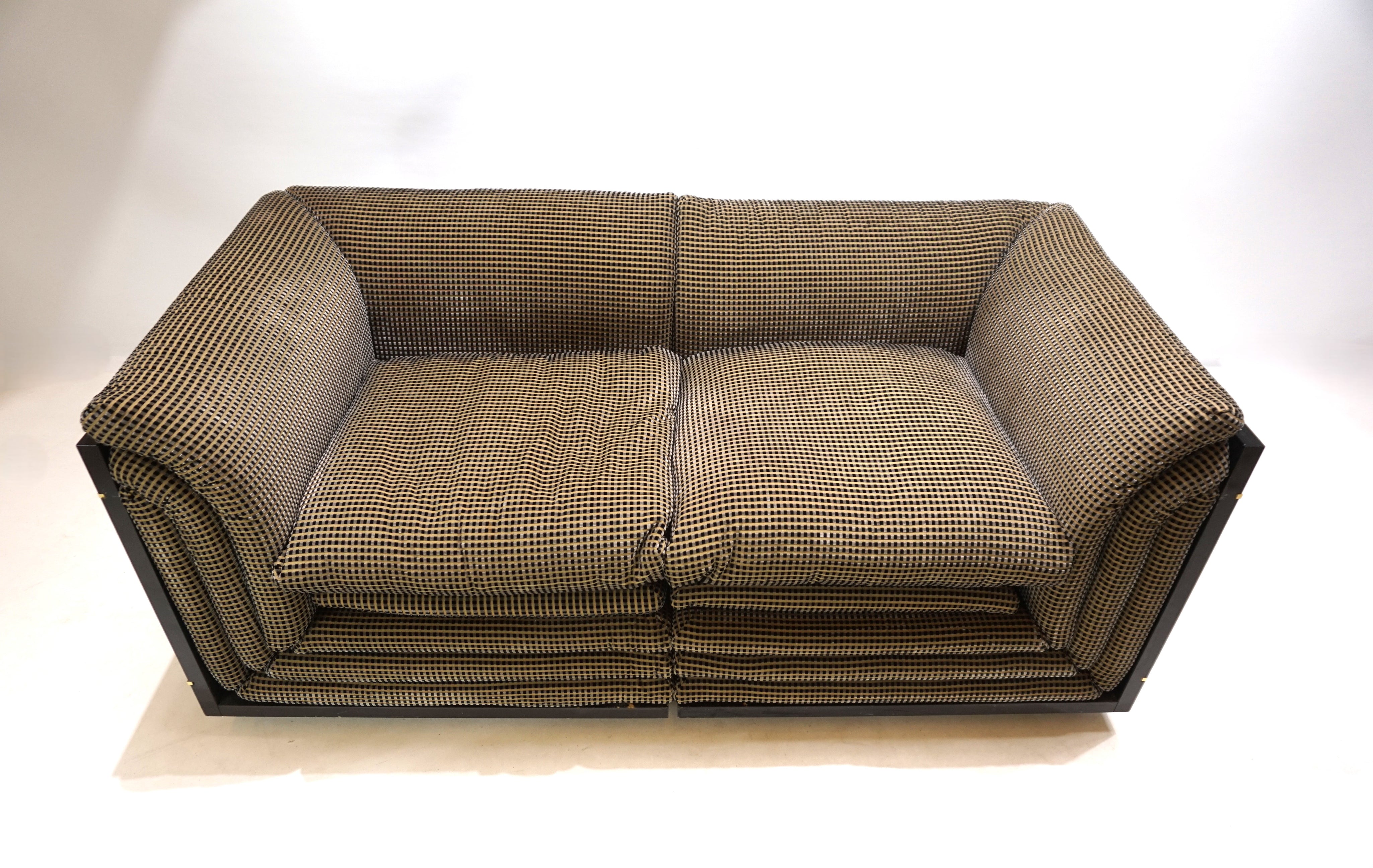 Pierre_Cardin_two-seater_sofa_1970