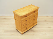 Pine_chest_of_drawers_Danish_design_00s_production_Denmark