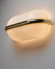 Plexiglass_With_Brass_Wall_Light_Metalarte