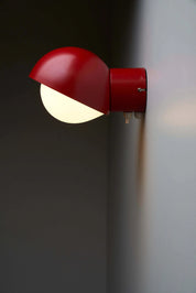 Red_Wall_Sconce_B_L_leuchten