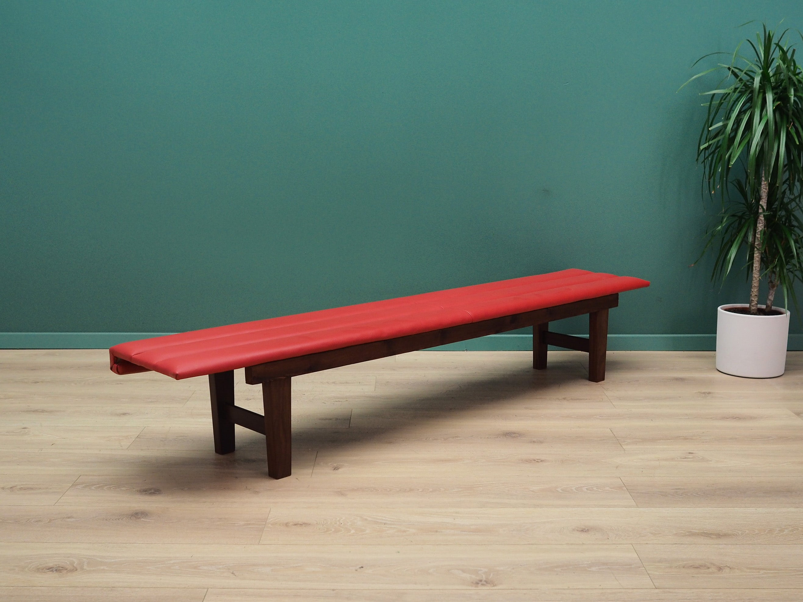 Red_eco_leather_bench_Danish_design_1990s_production_Denmark