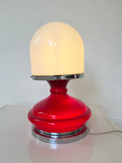 Red_table_lamp
