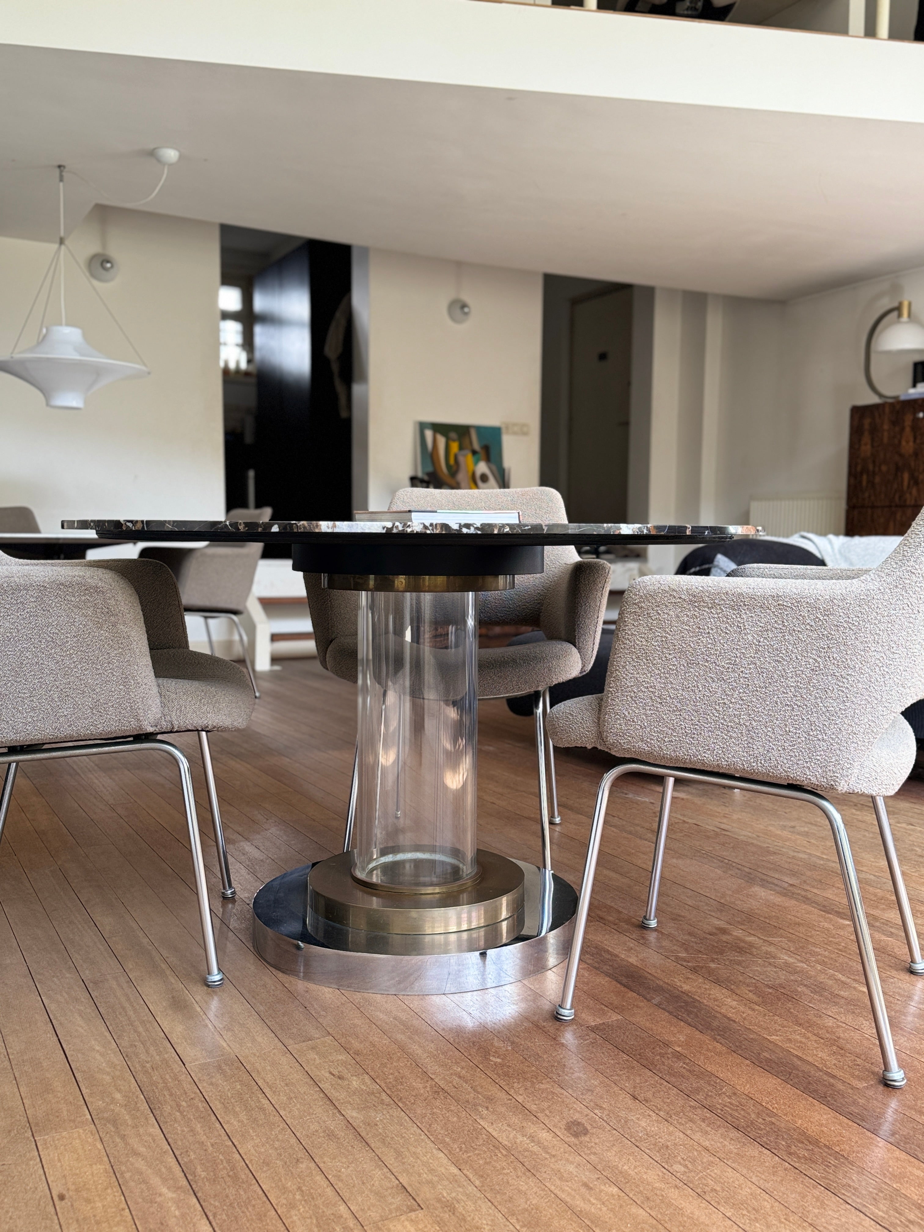 Romeo_Rega_Dining_Table_with_Elegant_Marble_Table_Top