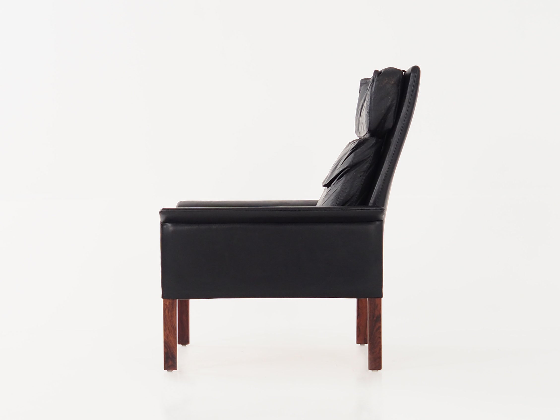Rosewood_armchair_Scandinavian_design_1960s_designer_Hans_Olsen_production_Denmark
