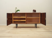 Rosewood_cabinet_in_Danish_design_1970s_designer_Carlo_Jensen_production_Hundevad