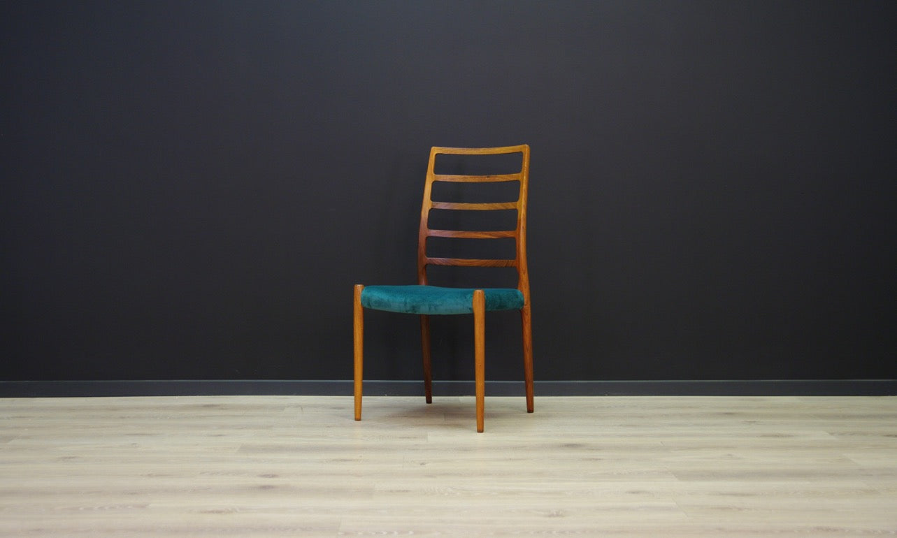 Rosewood_chair_Danish_design_1970s_designer_N.O._M_ller_manufacturer_J.L._M_llers_model_82