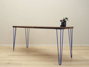 Rosewood_desk_Danish_design_1970s_production_Denmark
