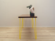 Rosewood_desk_in_Danish_design_from_1970s_production_Denmark