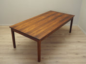 Rosewood_table_Danish_design_from_1970s