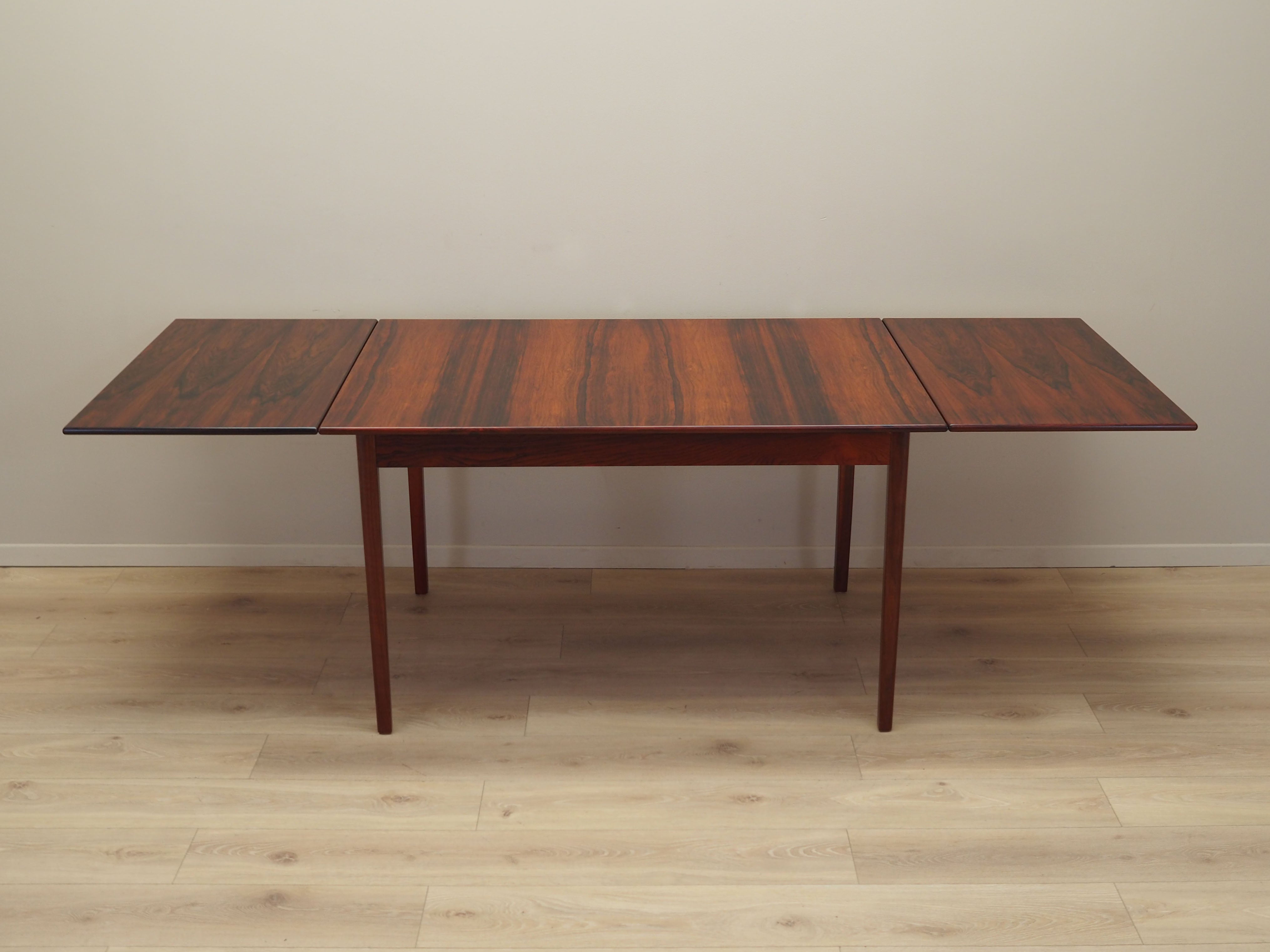 Rosewood_table_in_Danish_design_from_1970s