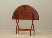 Round_mahogany_coffee_table_Danish_design_1970s_production_Denmark