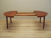 Round_teak_table_Danish_design_1960s_manufacturer_Gudme_M_belfabrik_designer_Ole_Hald