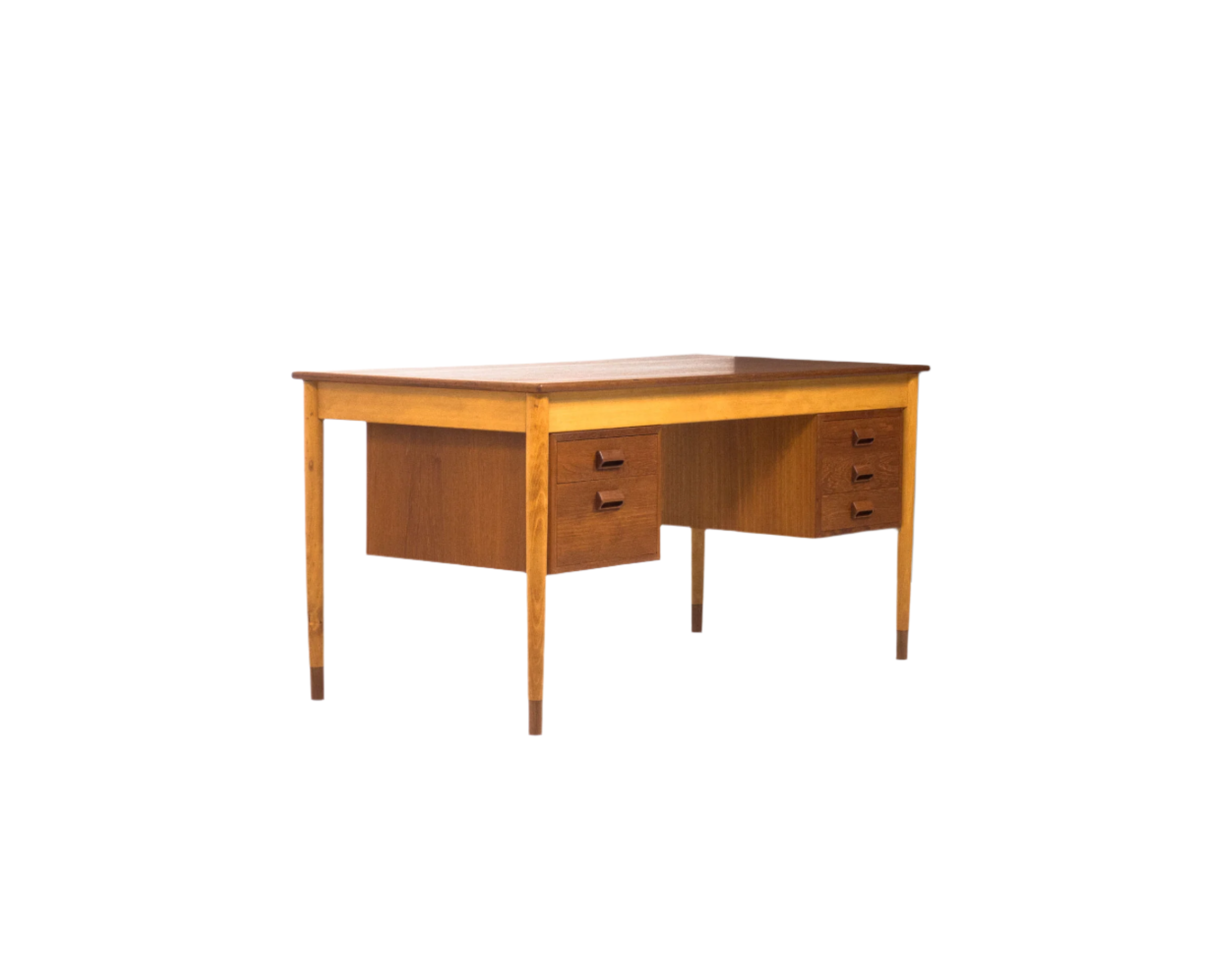 S_borg_M_bler_model_130_teak_beech_writing_desk_B_rge_Mogensen