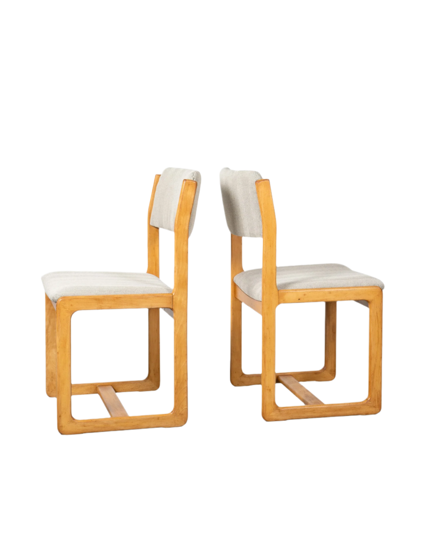Pair_of_Dinning_Chairs_by_Guilleumas_circa_1960s