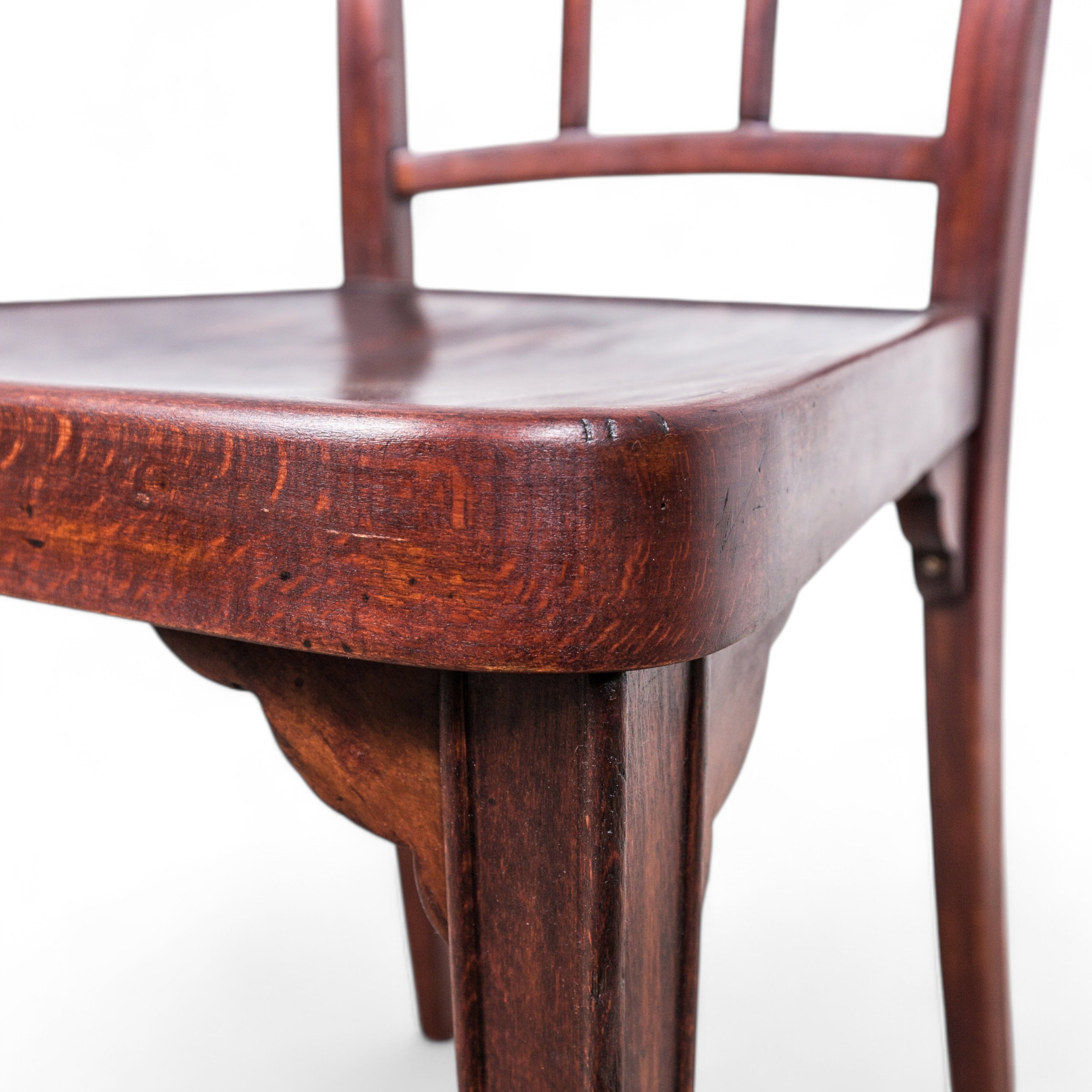 Set_of_2_Thonet_A_562_chairs_by_Gustav_Siegel_1920s